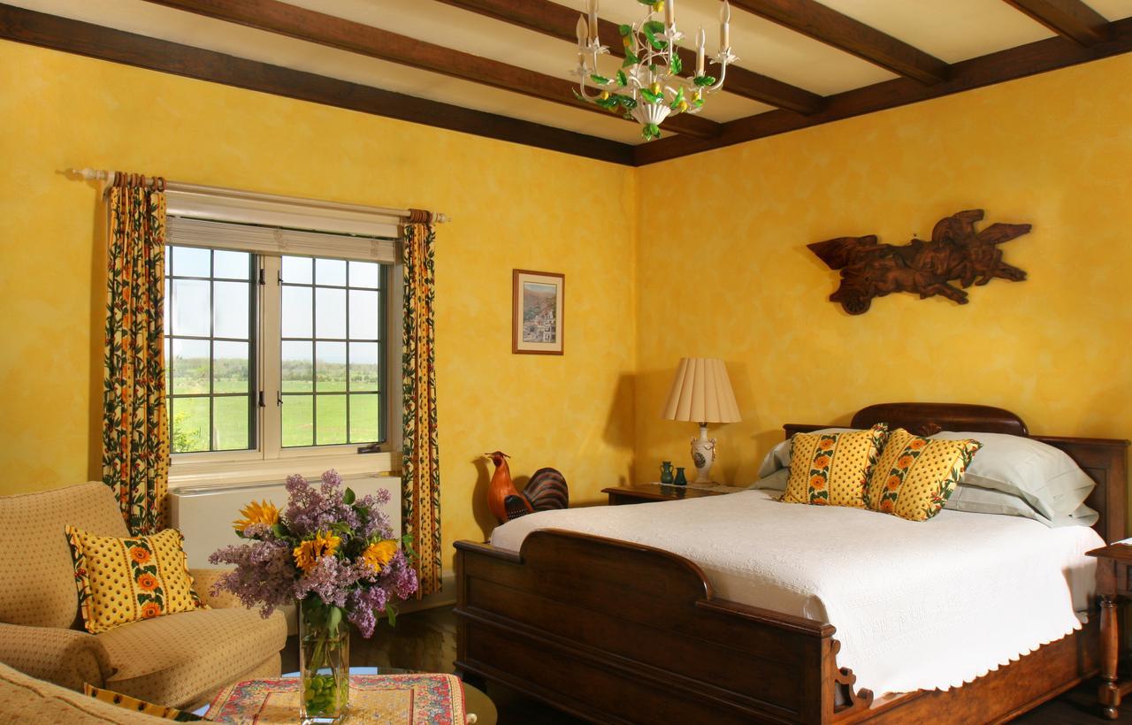 L'Auberge Provencale Inn & Restaurant Boyce Buitenkant foto